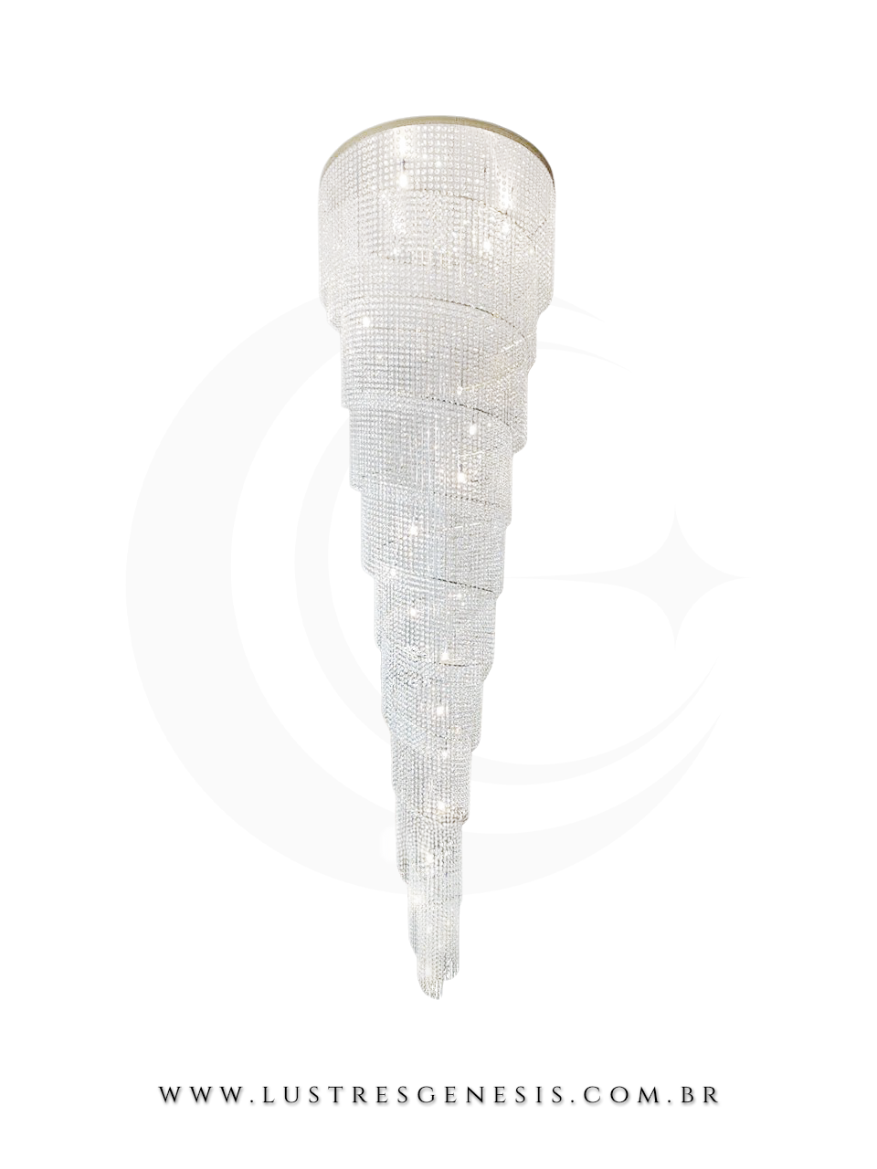 Lustre de cristal pendente em uma escada curvada,Lustre para Pé direito de 6 metro Lustres Gênesis loja online de Lustres e Iluminação Decorativa
